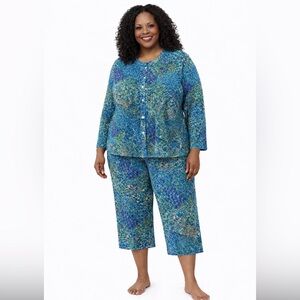 Catalog Favorites NEW in Bag Peacock Print Cropped Pajama Set, XL
